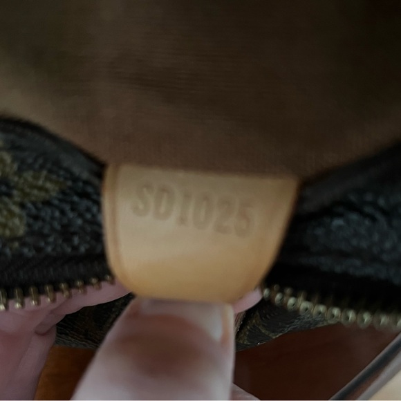 Louis Vuitton Cabas Piano Monogram Canvas - Picture 8 of 9